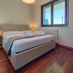 Cozy With Sea View Terrace By Host Hero Daire *