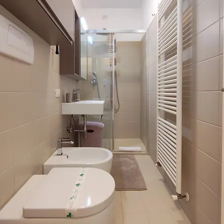 Cozy With Sea View Terrace By Host Hero Appartement Civitanova Marche