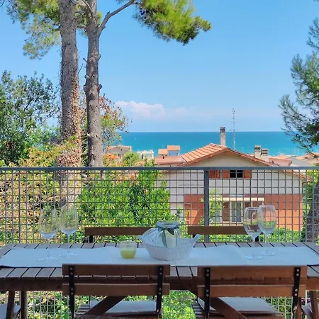 Daire Cozy With Sea View Terrace By Host Hero Civitanova Marche